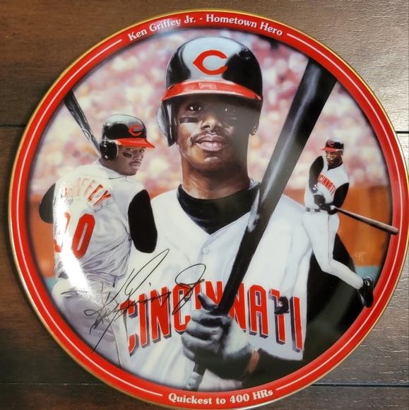 Ken Griffey Jr Limited Edition Numbered Collectors Plate and COA - Picture 3 of 4